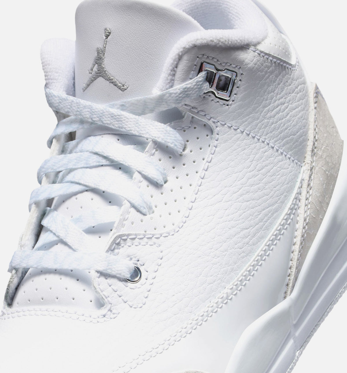 Air Jordan 3 Retro White and Silver Preschool Lifestyle Shoes - White / Metallic Silver