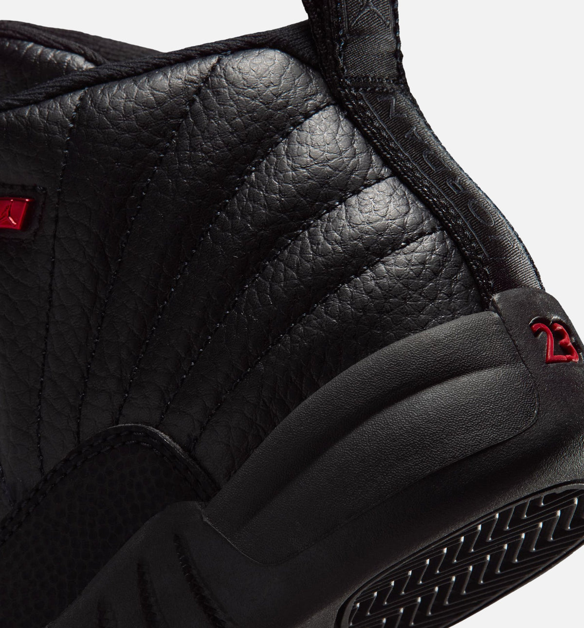Air Jordan 12 Retro Bloodline Preschool Lifestyle Shoes - Black / Varsity Red