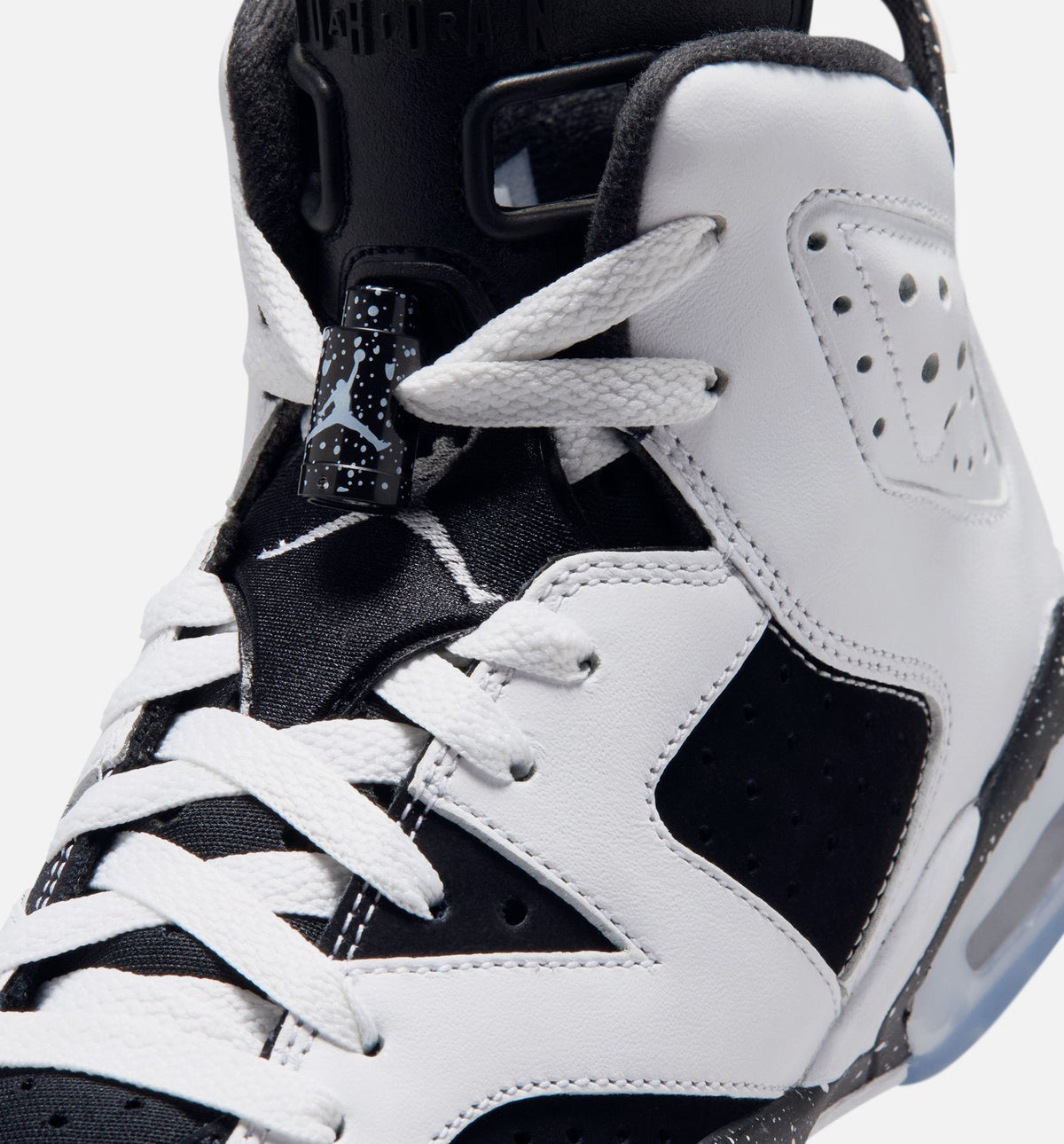 Air Jordan 6 Retro Black and White Grade School Lifestyle Shoes - Black / White
