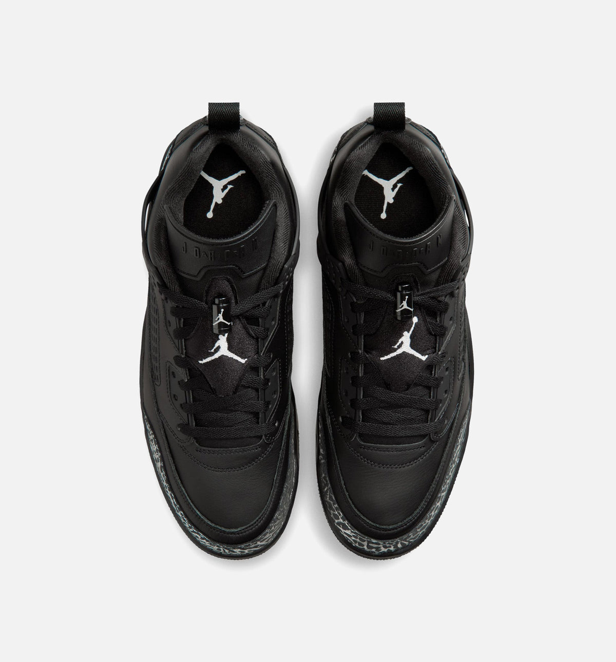 Spizike Low Men's Basketball Shoes - Black / Metallic Silver