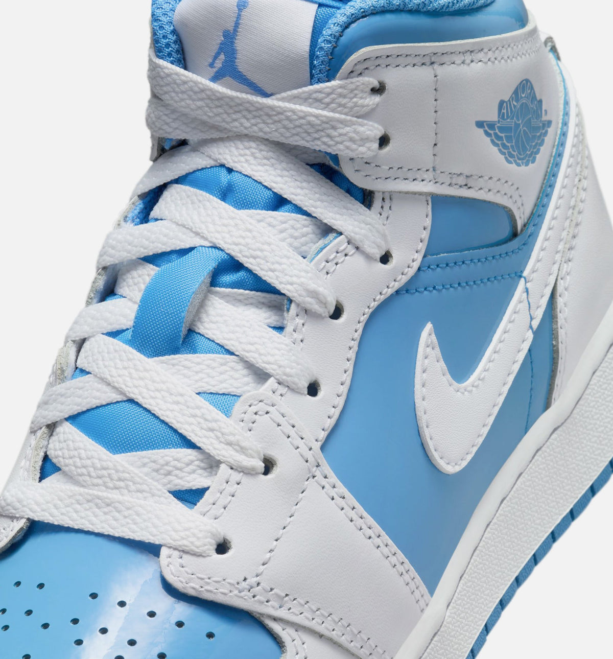Air Jordan 1 Mid Legend Blue Grade School Shoes