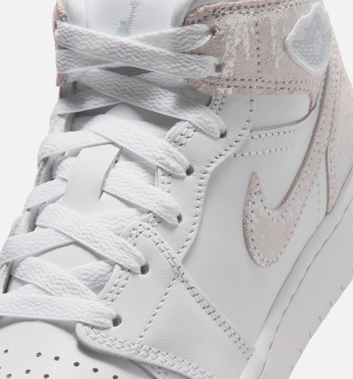 Air Jordan 1 Mid SE Field Silver Grade School Shoes