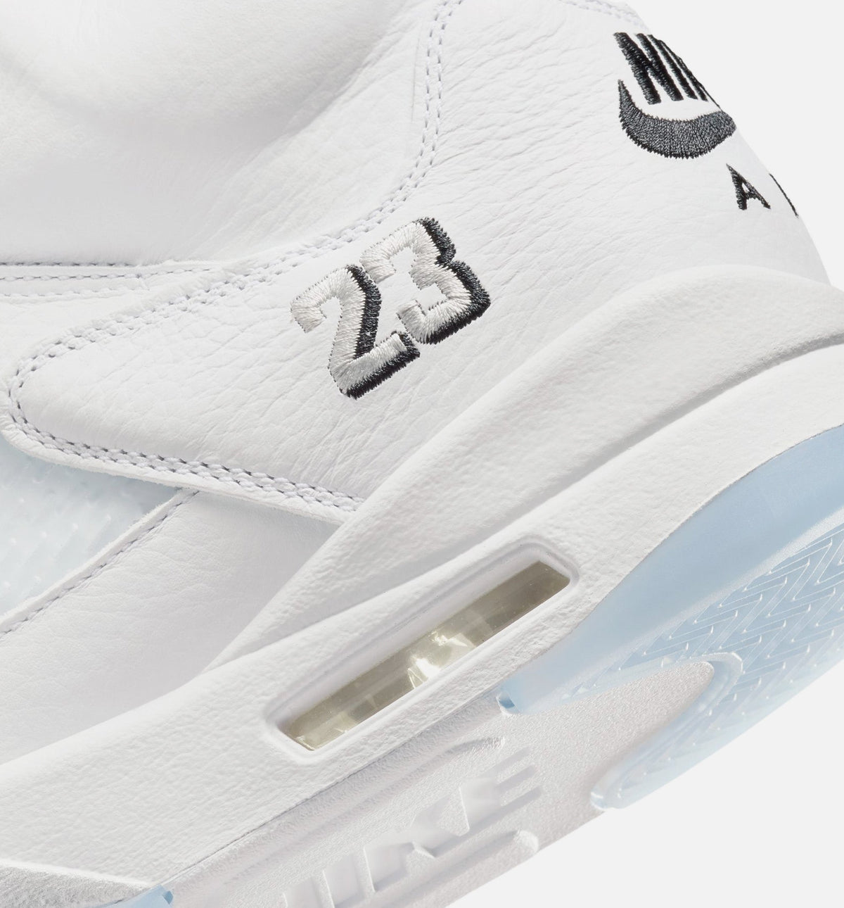Air Jordan 5 Retro OG White Metallic Men's Lifestyle Shoes - White / Metallic Silver / Black