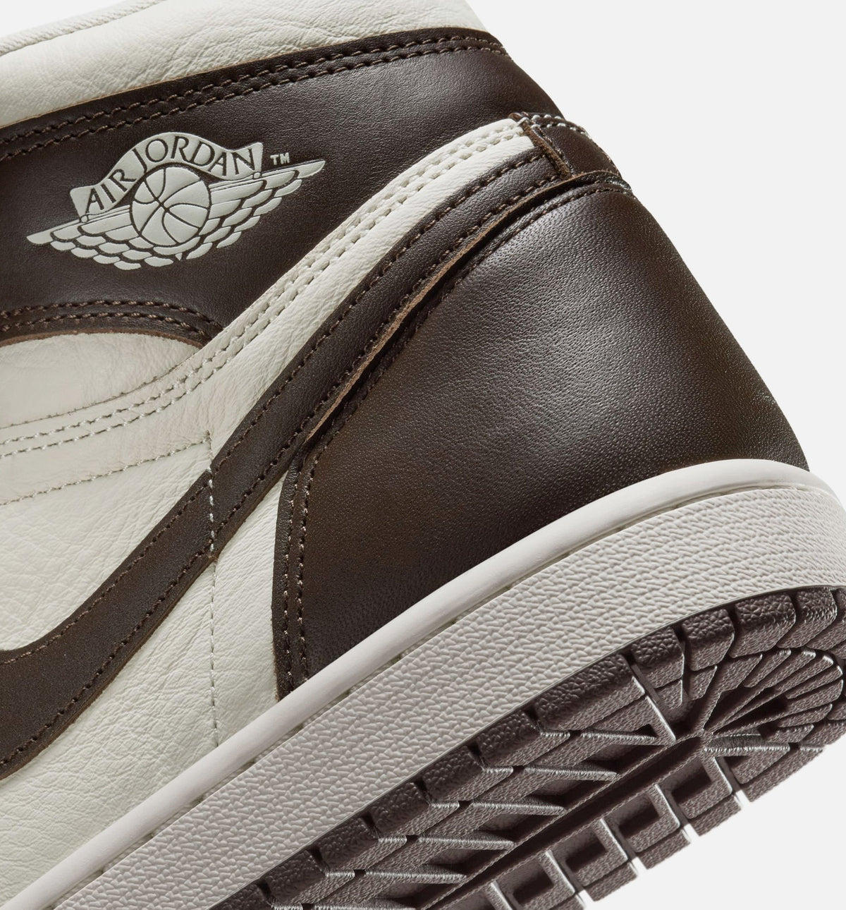 Air Jordan 1 Retro High OG Baroque Brown Women's Shoes