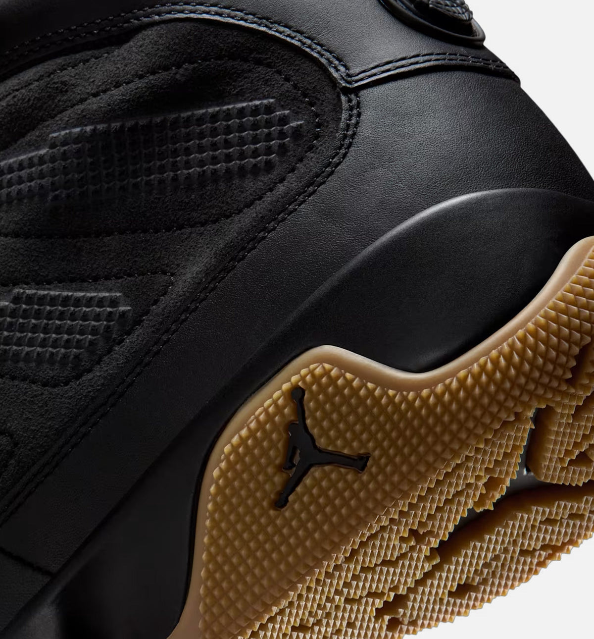 Air Jordan 9 Retro Men's Lifestyle Boot - Black / Gum / Light Brown